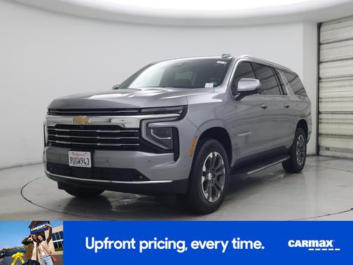 2025 Chevrolet Suburban LT