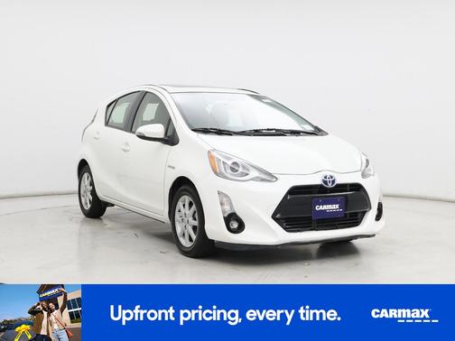 White 2016 Toyota Prius c Four