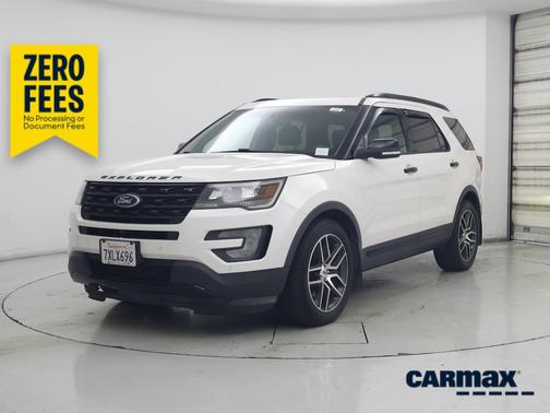 White 2017 Ford Explorer Sport