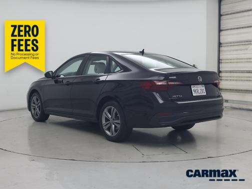 Black 2024 Volkswagen Jetta SE