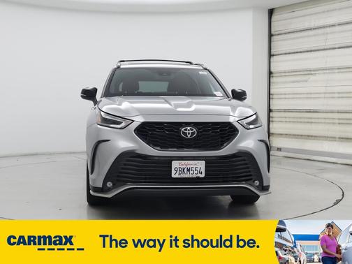 2022 Toyota Highlander XSE