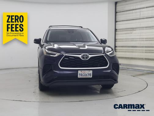 Blue 2021 Toyota Highlander L