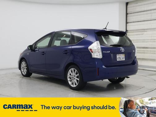 2013 Toyota Prius v Five