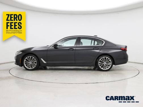 Gray 2023 BMW 530 I