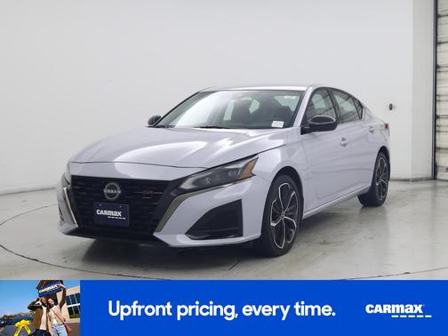 Gray 2024 Nissan Altima SR