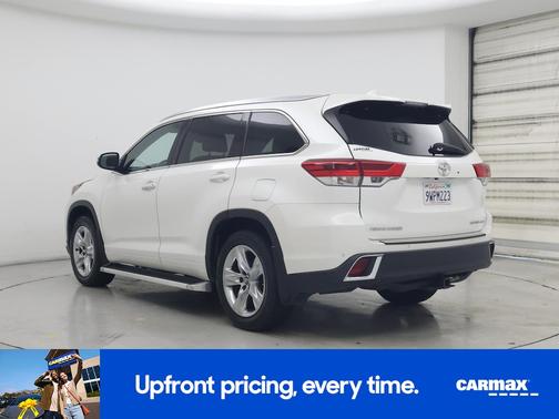 White 2018 Toyota Highlander Limited