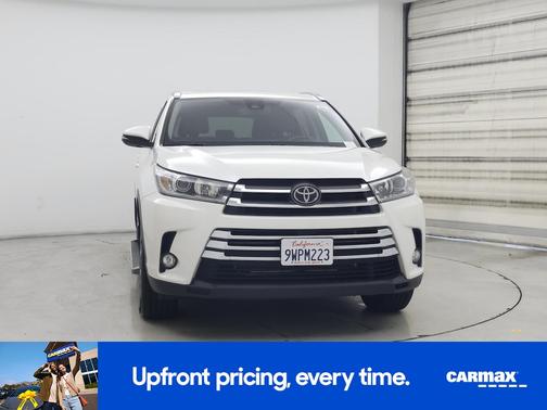 White 2018 Toyota Highlander Limited