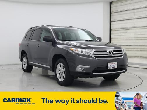 2013 Toyota Highlander SE