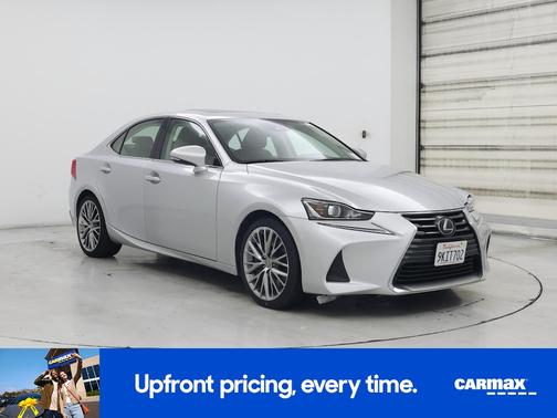 2017 Lexus IS 200t 