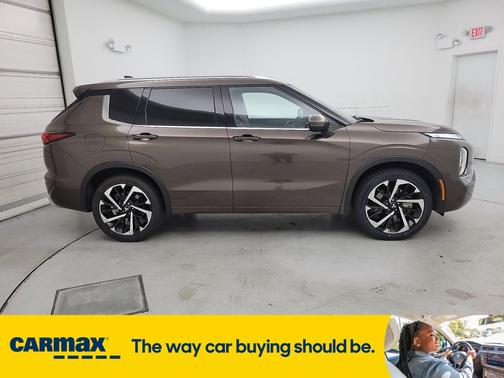 2022 Mitsubishi Outlander SEL