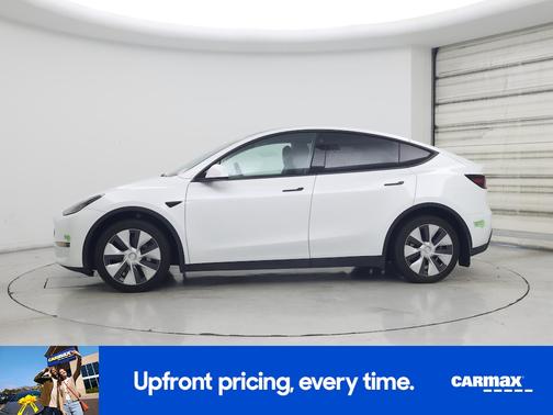 White 2023 Tesla Model Y Long Range