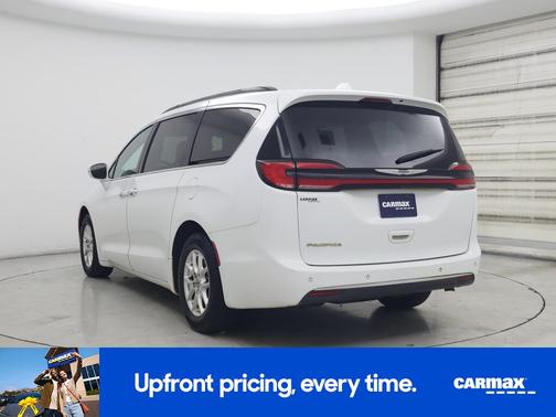 White 2022 Chrysler Pacifica Touring