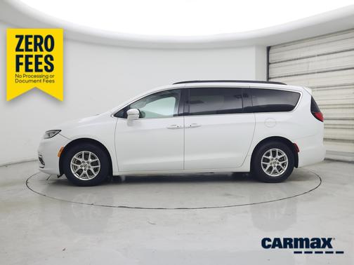 White 2022 Chrysler Pacifica Touring