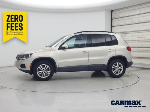 Gold 2015 Volkswagen Tiguan S