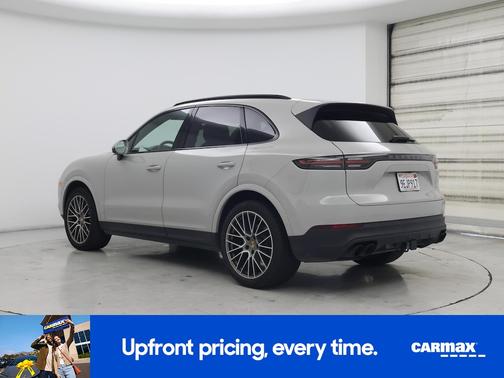 2023 Porsche Cayenne Platinum