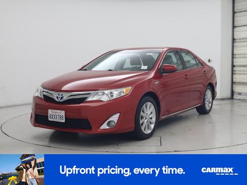 Red 2014 Toyota Camry Hybrid XLE