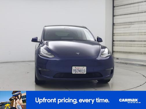 Blue 2022 Tesla Model Y Long Range