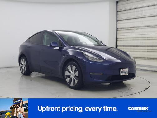 Blue 2022 Tesla Model Y Long Range