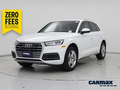 White 2019 Audi Q5 Premium