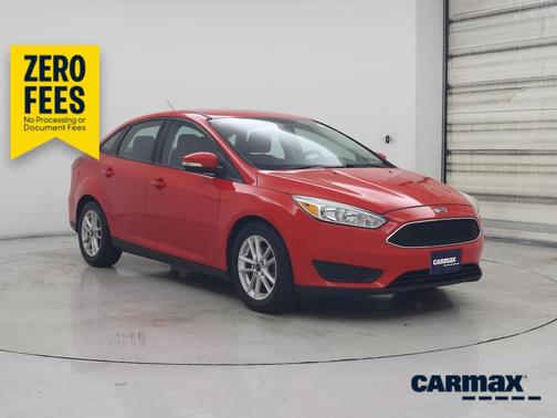 Red 2016 Ford Focus SE