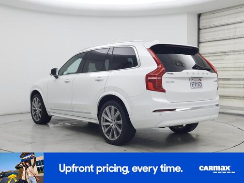 2023 Volvo XC90 B6 Plus