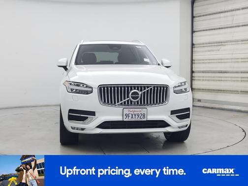 2023 Volvo XC90 B6 Plus