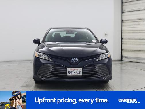 2019 Toyota Camry Hybrid XLE