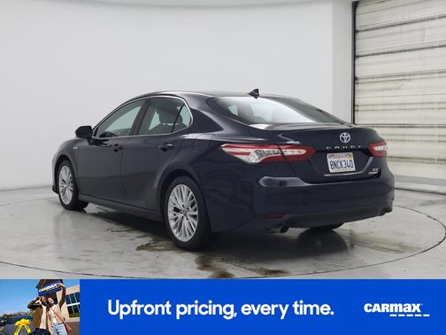 2019 Toyota Camry Hybrid XLE