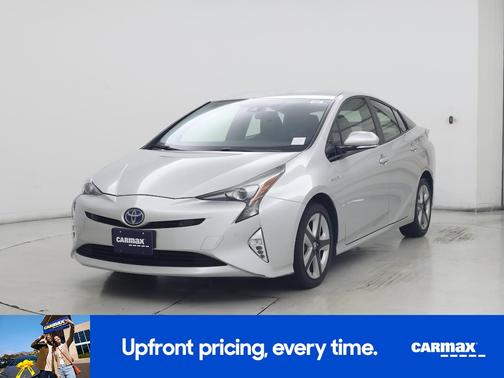 Silver 2018 Toyota Prius Three Touring