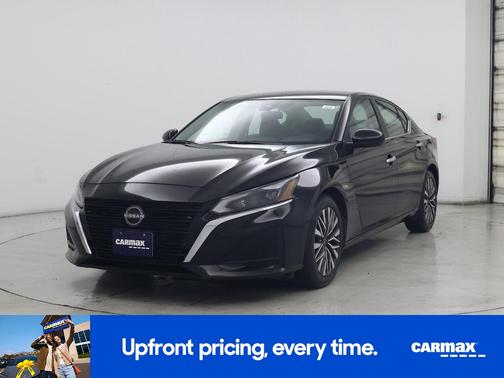 2023 Nissan Altima SV