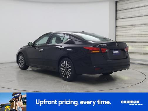 2023 Nissan Altima SV