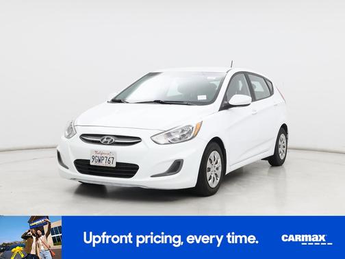 White 2017 Hyundai Accent SE