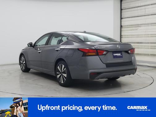 2022 Nissan Altima SV