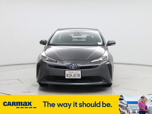 2021 Toyota Prius LE