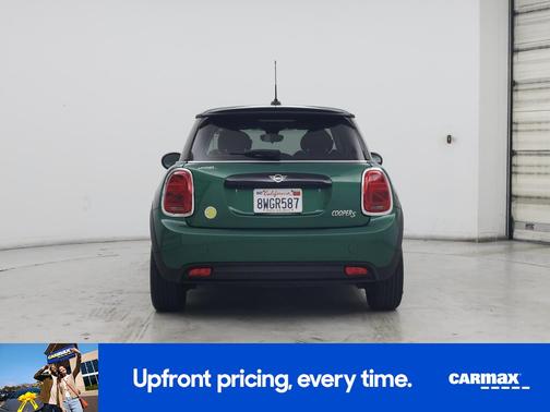 2022 MINI SE Hardtop SE