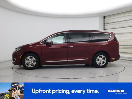 2018 Chrysler Pacifica Hybrid Limited