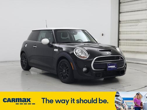 2017 MINI Hardtop S