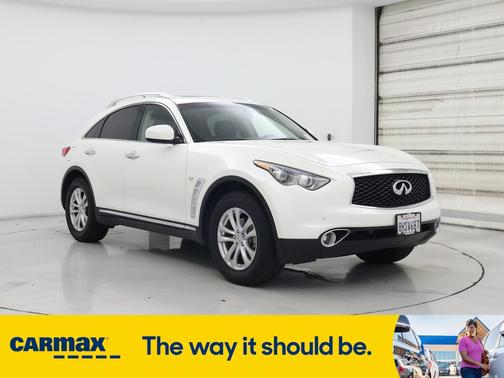 2017 INFINITI QX70