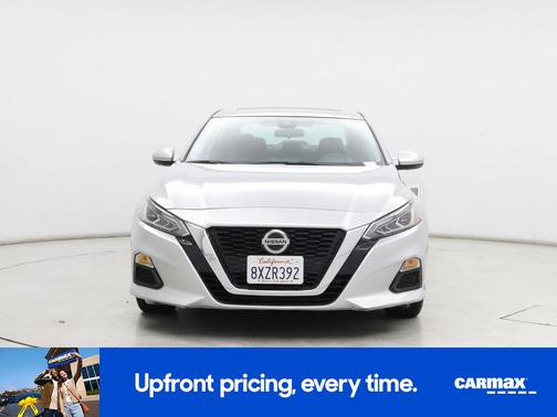 2022 Nissan Altima SV