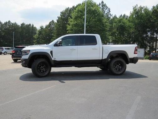 Photo 4 of 36 of 2022 RAM 1500 TRX