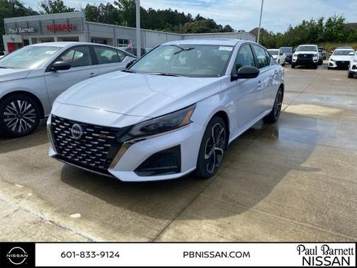 2024 Nissan Altima 2.5 SR