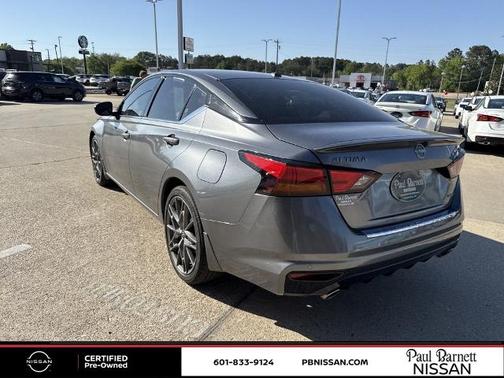 2023 Nissan Altima 2.0 SR