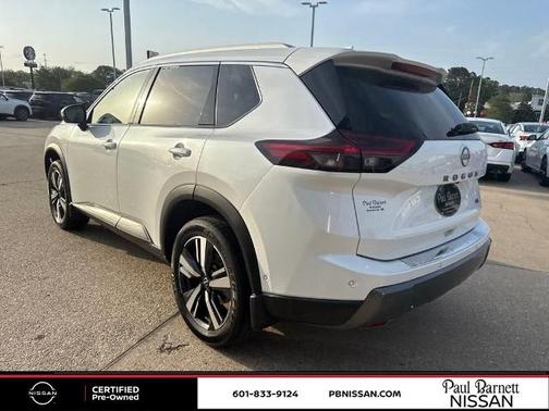 2024 Nissan Rogue SL