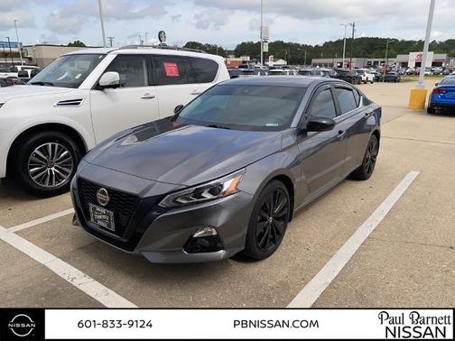2022 Nissan Altima 2.5 SR