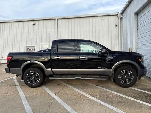 2021 Nissan Titan Platinum Reserve