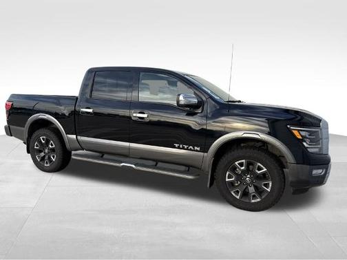 2021 Nissan Titan Platinum Reserve