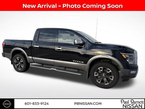 2021 Nissan Titan Platinum Reserve