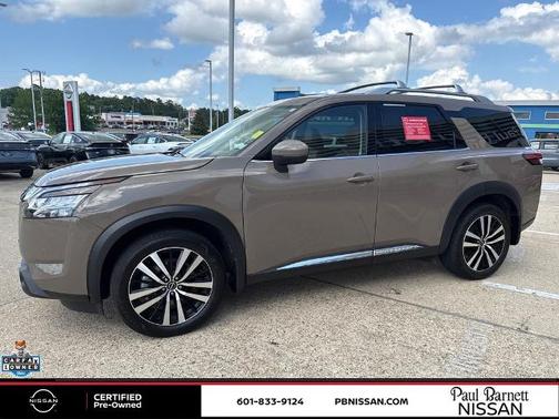 Baja Storm 2024 Nissan Pathfinder Platinum