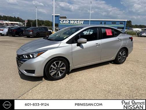 2024 Nissan Versa 1.6 SV