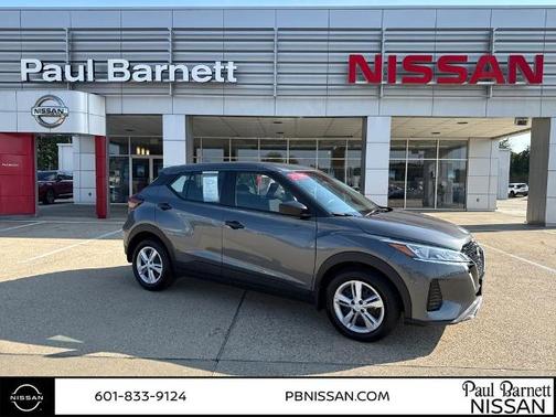 2025 Nissan Kicks Play S
